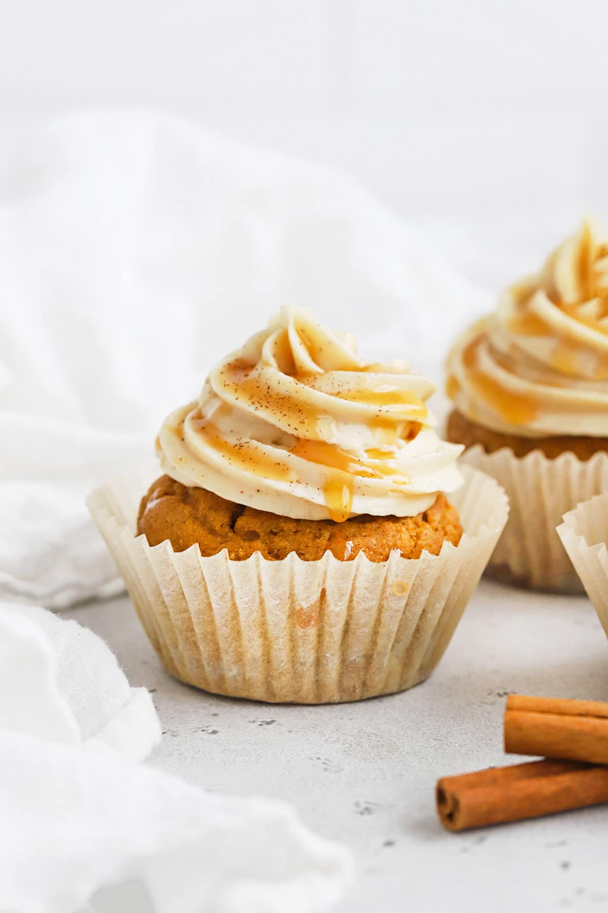 Gluten-Free Pumpkin Cupcakes With Cinnamon Cream Cheese Frosting