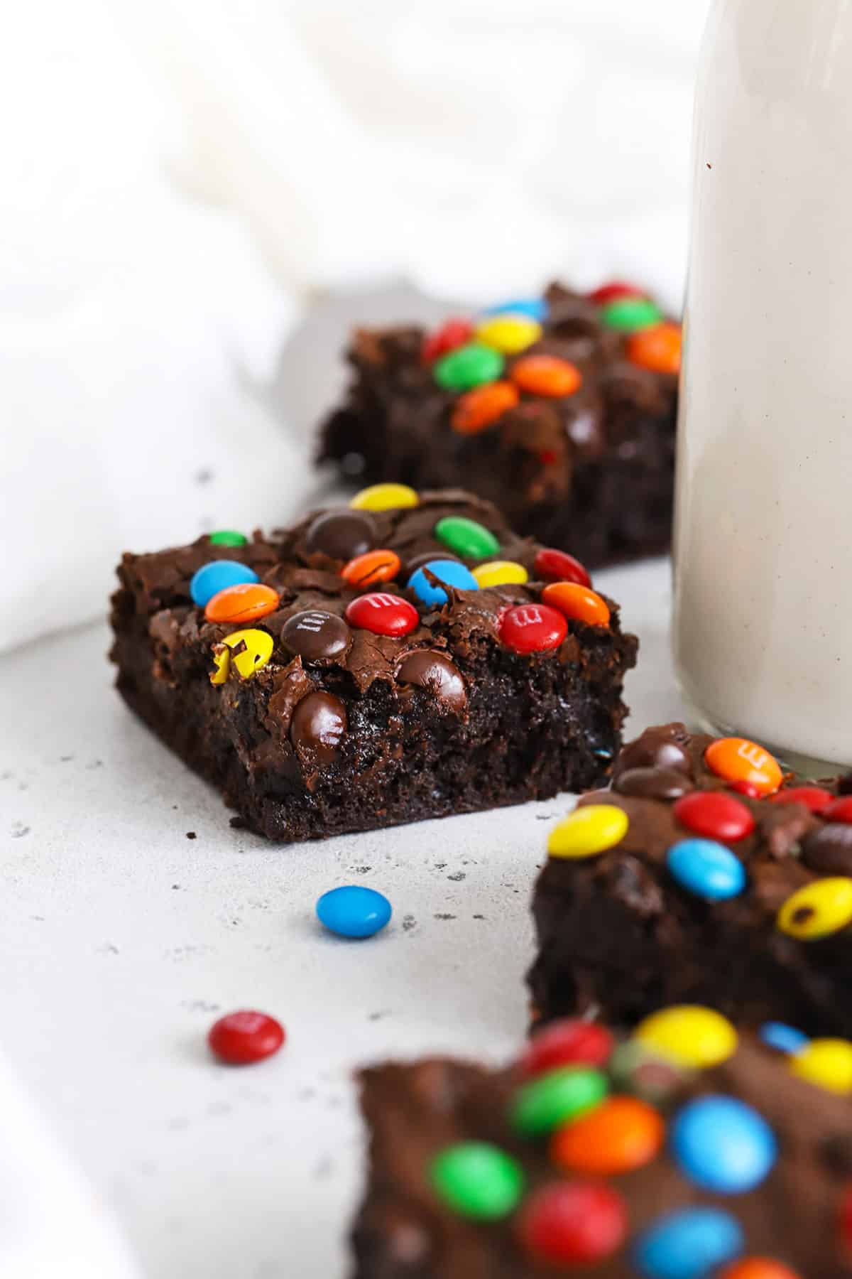 Front view of gluten-free m&m brownies