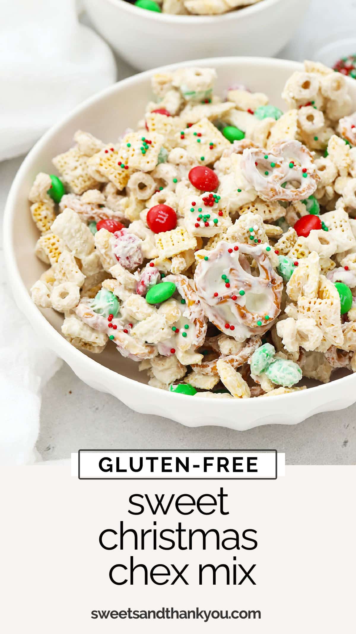 How to make gluten-free holiday chex mix - This easy gluten-free christmas chex recipe is so fun and festive! A perfect gift for friends & neighbors! / gluten-free holiday chex mix recipe / gluten-free chex mix recipe / gluten-free christmas crunch chex mix / gluten free chex mix with m&ms / no bake gluten-free christmas treats / gluten-free no-bake christmas recipes / gluten-free christmas treats / gluten-free christmas snack mix / gluten-free christmas recipe