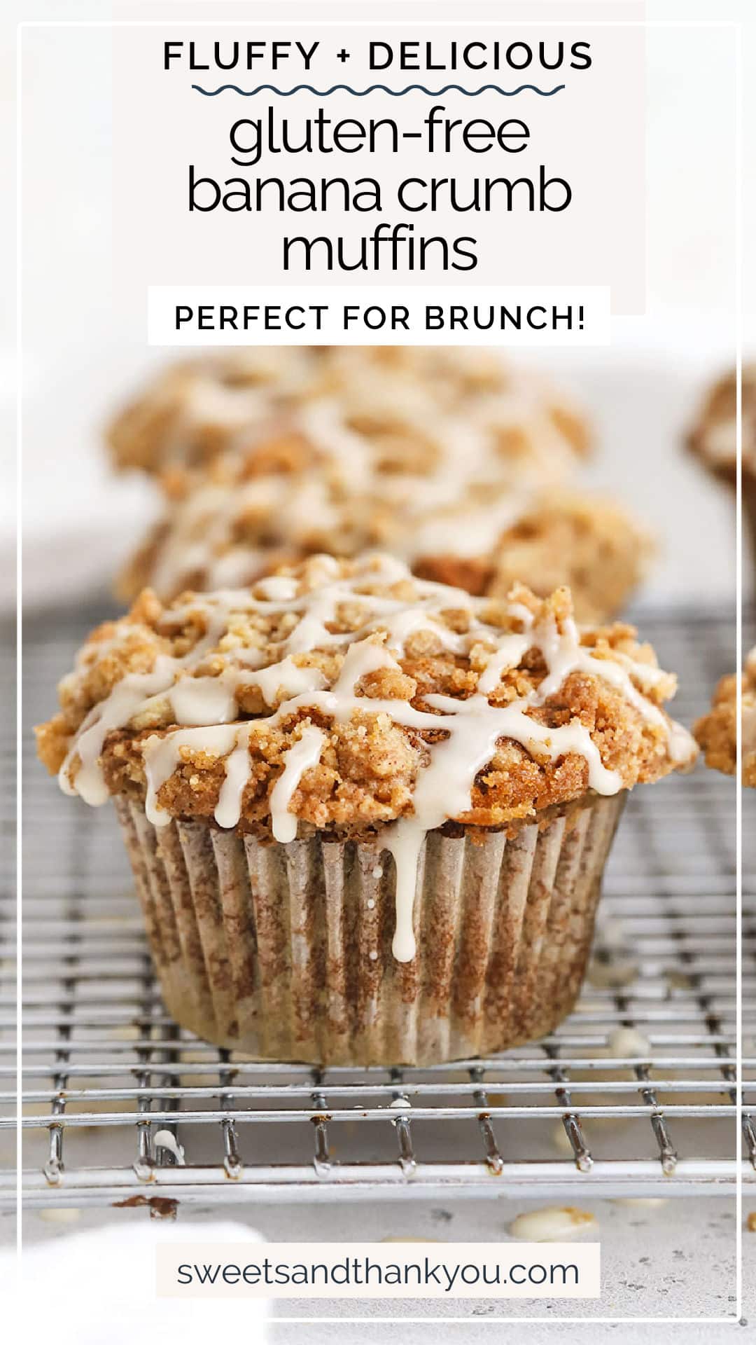 Gluten-Free Cinnamon Banana Crumb Muffins are your new brunch favorite. Fluffy gluten-free cinnamon banana muffins topped with cinnamon streusel topping. It's a double-dose of cinnamon goodness! // gluten-free banana streusel muffins / gluten-free banana muffins with streusel topping / gluten-free banana muffins with crumb topping / gluten-free cinnamon banana muffins recipe / gluten-free banana coffee cake muffins / gluten-free banana muffins recipe / gluten-free muffins