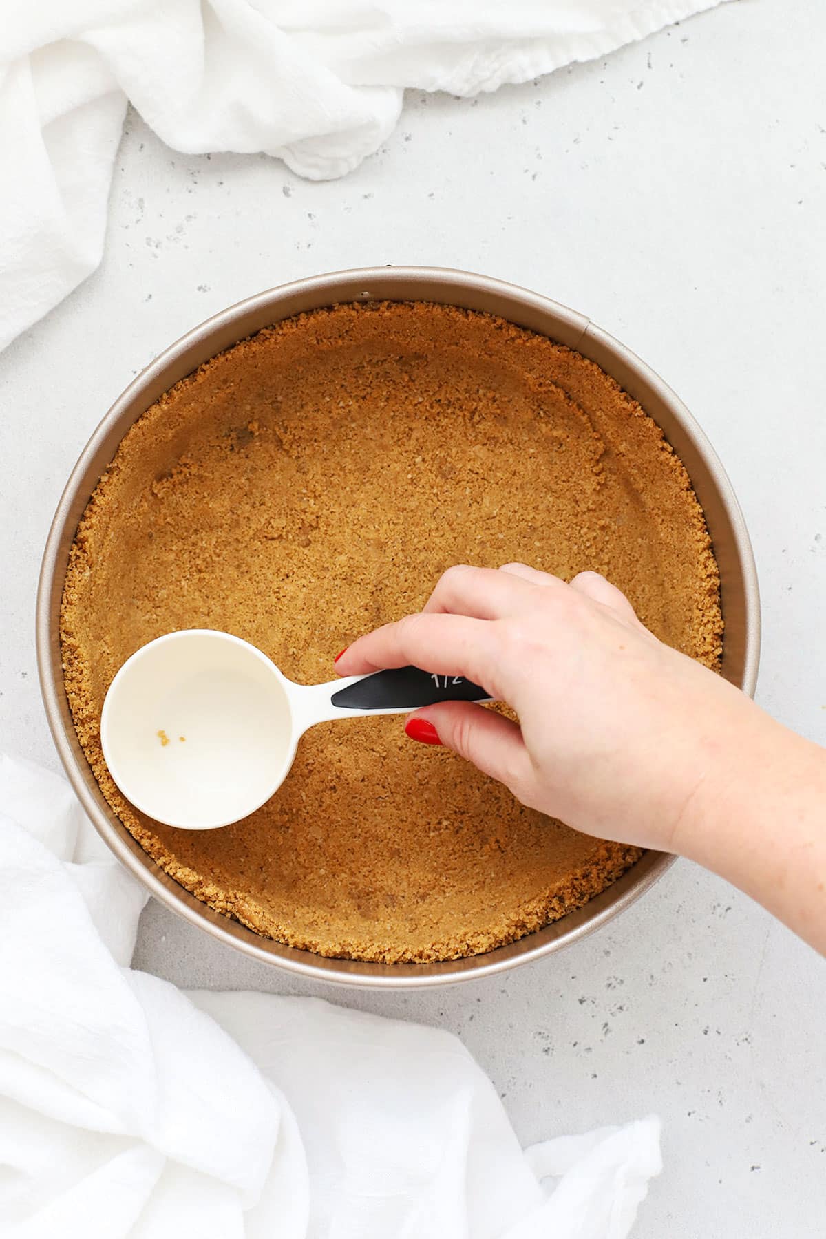 making gluten-free graham cracker crust for cheesecake